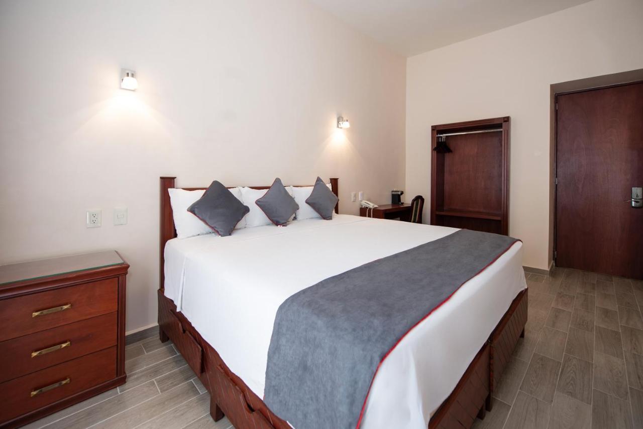 Hotel Senorial Queretaro Exterior photo